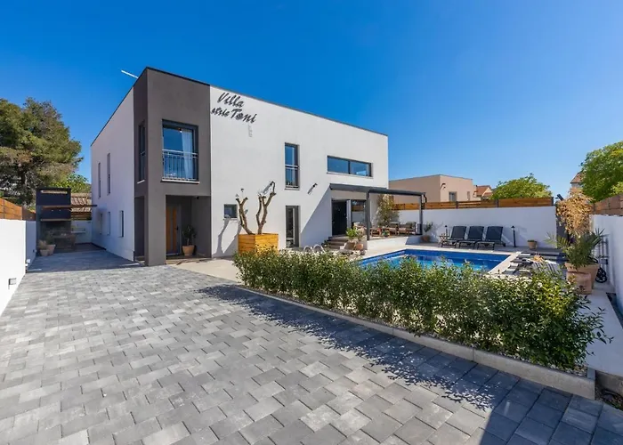 Villa Stric Toni *